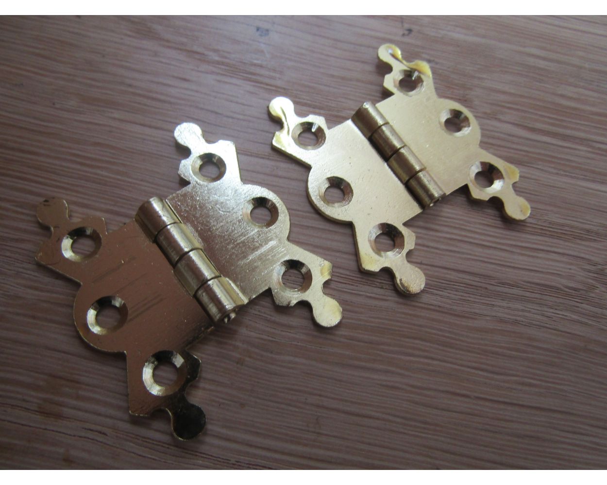 BUTTERFLY ORNATE FANCY HINGE EB BRASS PLATED 40 WITH SCREWS (2 Pairs - View #4
