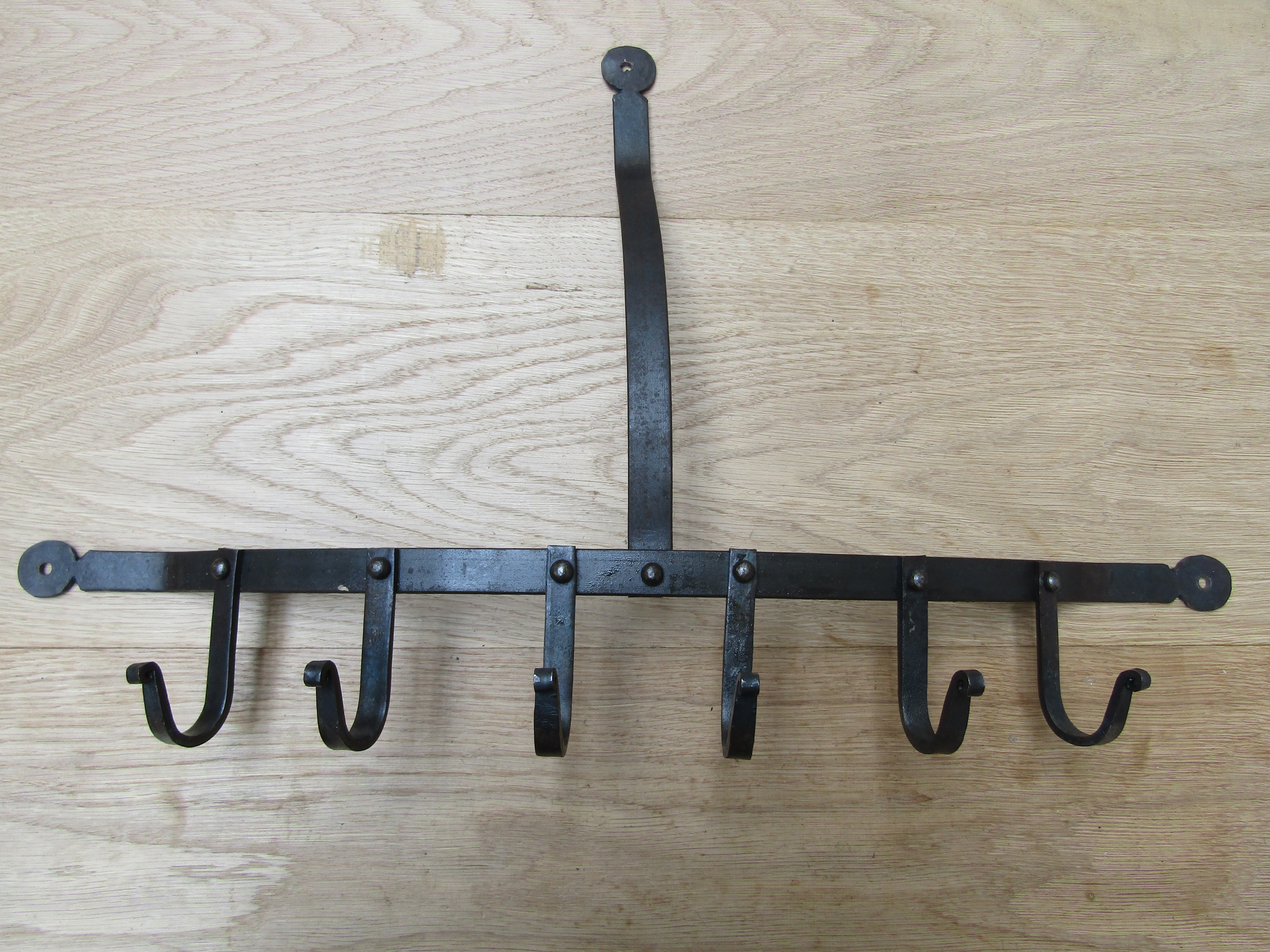 Iron IronmongeryWorld®RUSTIC COTTAGE KITCHEN RAIL pot pan rack country farmhouse utensil hanger hooks