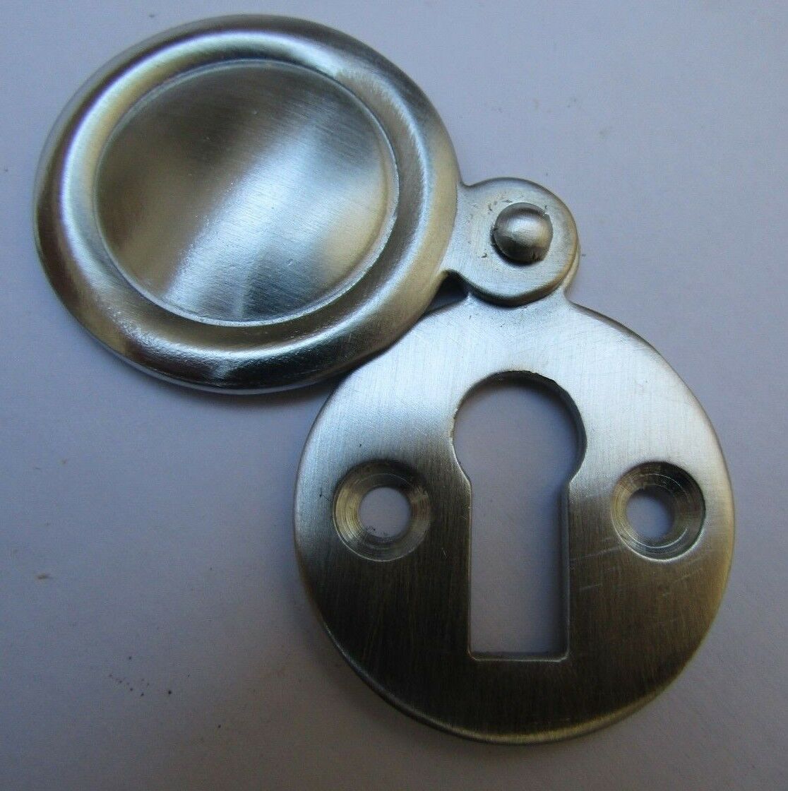 Linx Victorian Escutcheon Covered 32mm Satin Chrome Pack of 1
